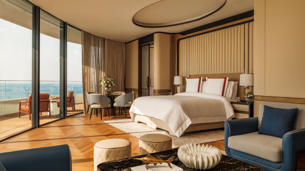 Ocean Panoramic Room - Butler Service, Iliana Pool Club Access, 98sqm Terrace with Panoramic View
