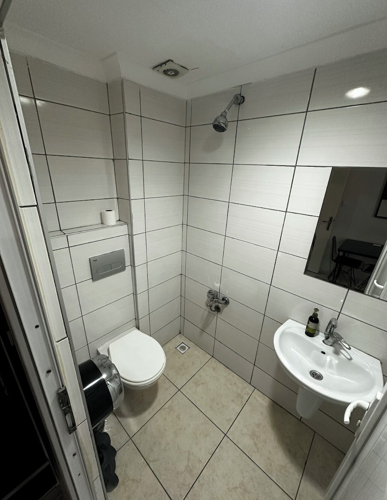 Family Suite, Non Smoking, City View photo 2