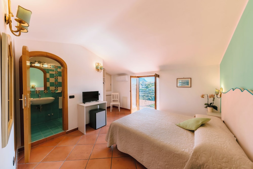 Comfort Double or Twin Room, 1 Bedroom, Non Smoking, Sea View