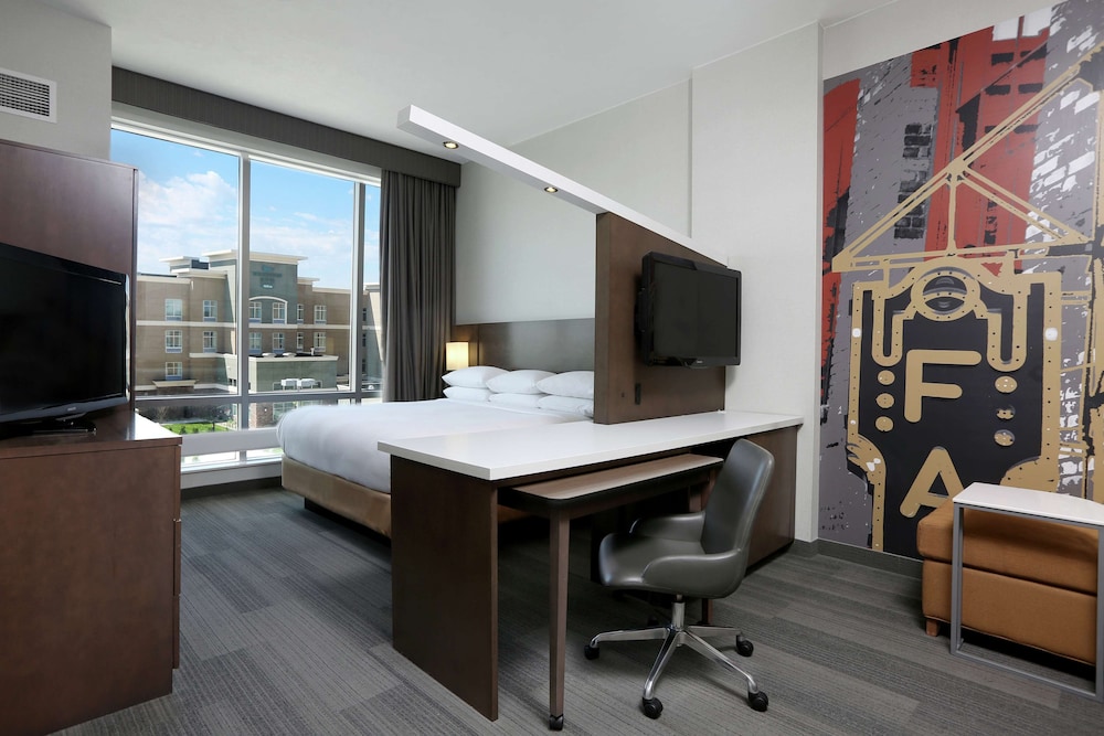 Suite, Non Smoking (2 Rooms, 2 King Beds with Sofa bed) photo 1