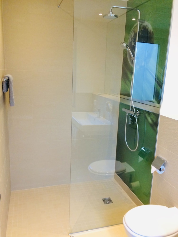 Adesso Hotel Göttingen - betal på ejendommen ved ankomst - Dit automathotel i Göttingen, Billede 15
