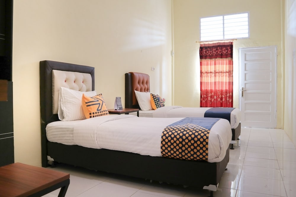 Economy Twin Room