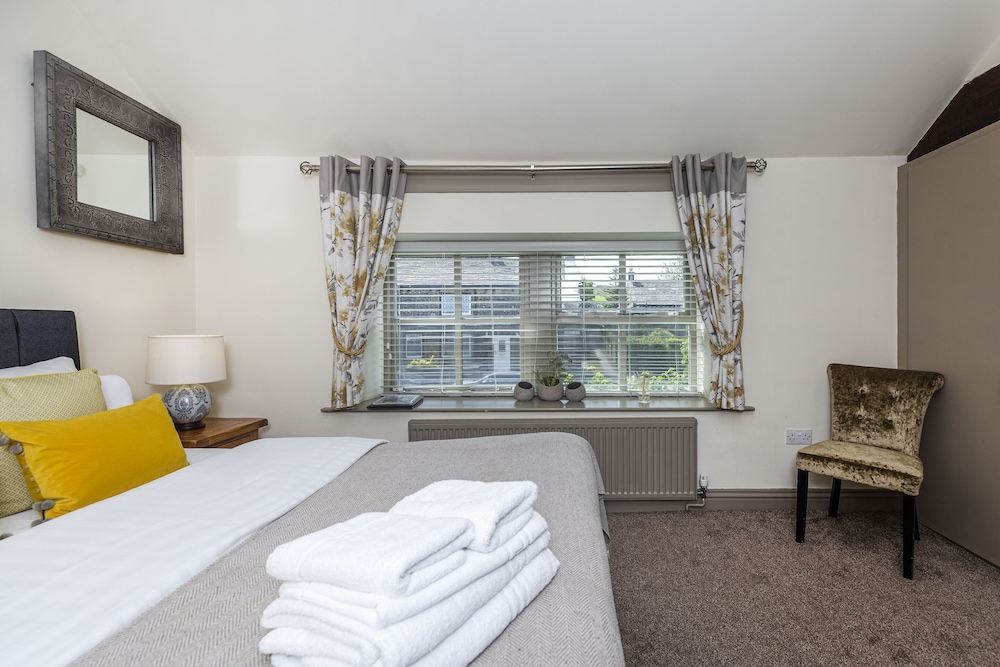 Superior Double Room, Ensuite (Main Building)