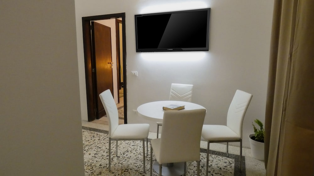 Junior Room photo 2