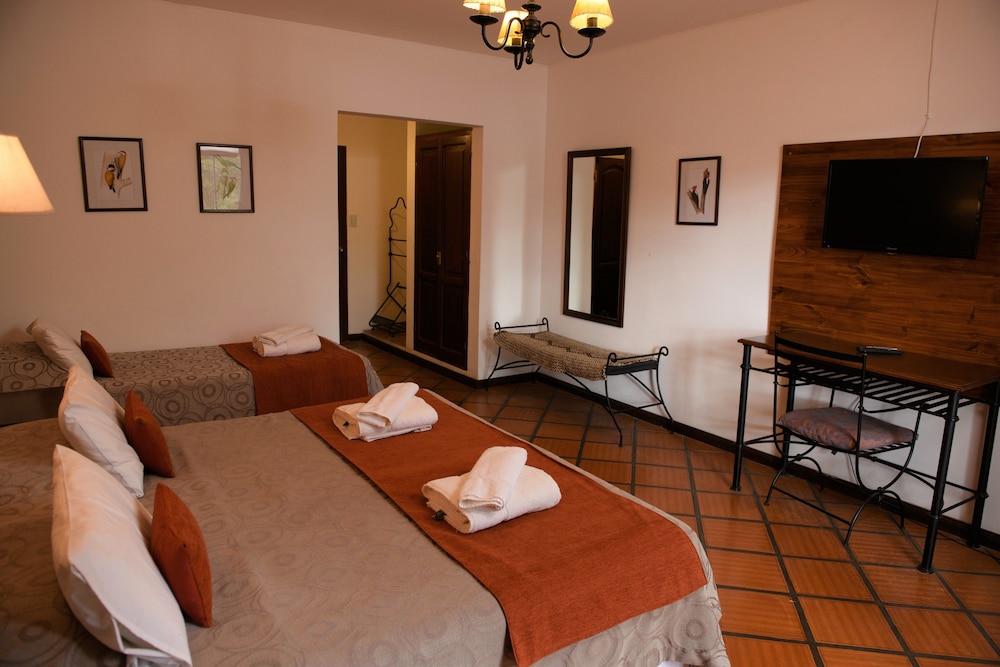 Superior Double or Twin Room, Balcony, Mountain View photo 3