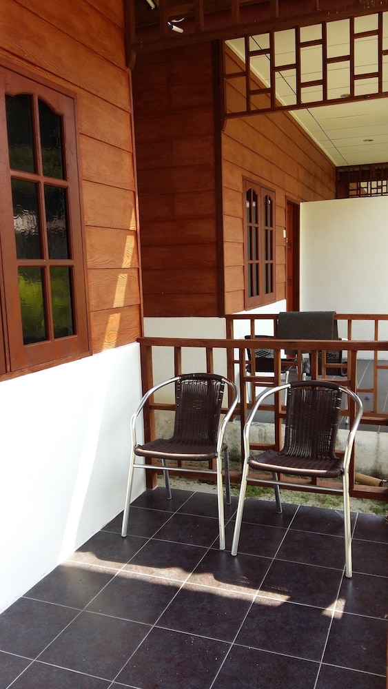 Chalet (Air-Conditioning) photo 2