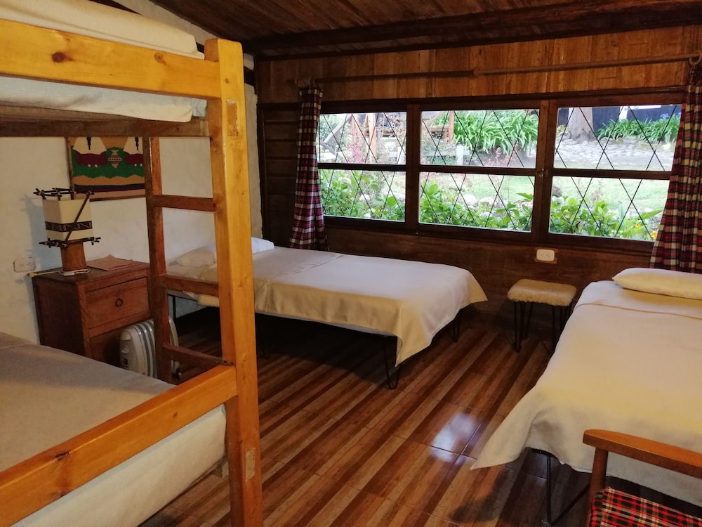 Superior Cabin, 3 Bedrooms, Fireplace (14 People) photo 1