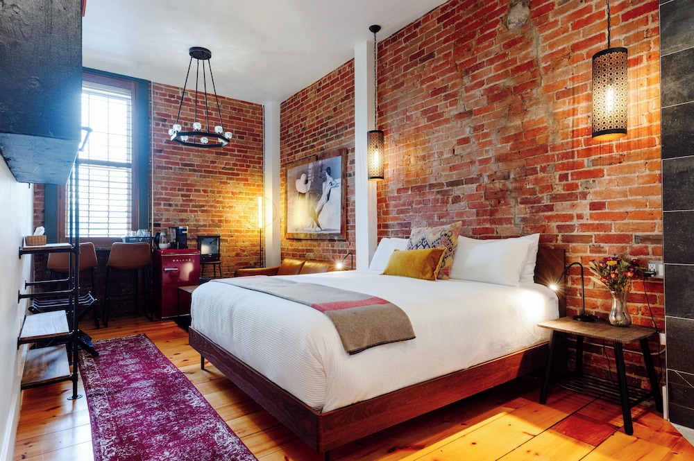 Superior Room, River View