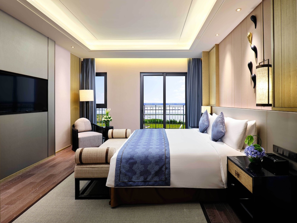 Grand Deluxe Suite
