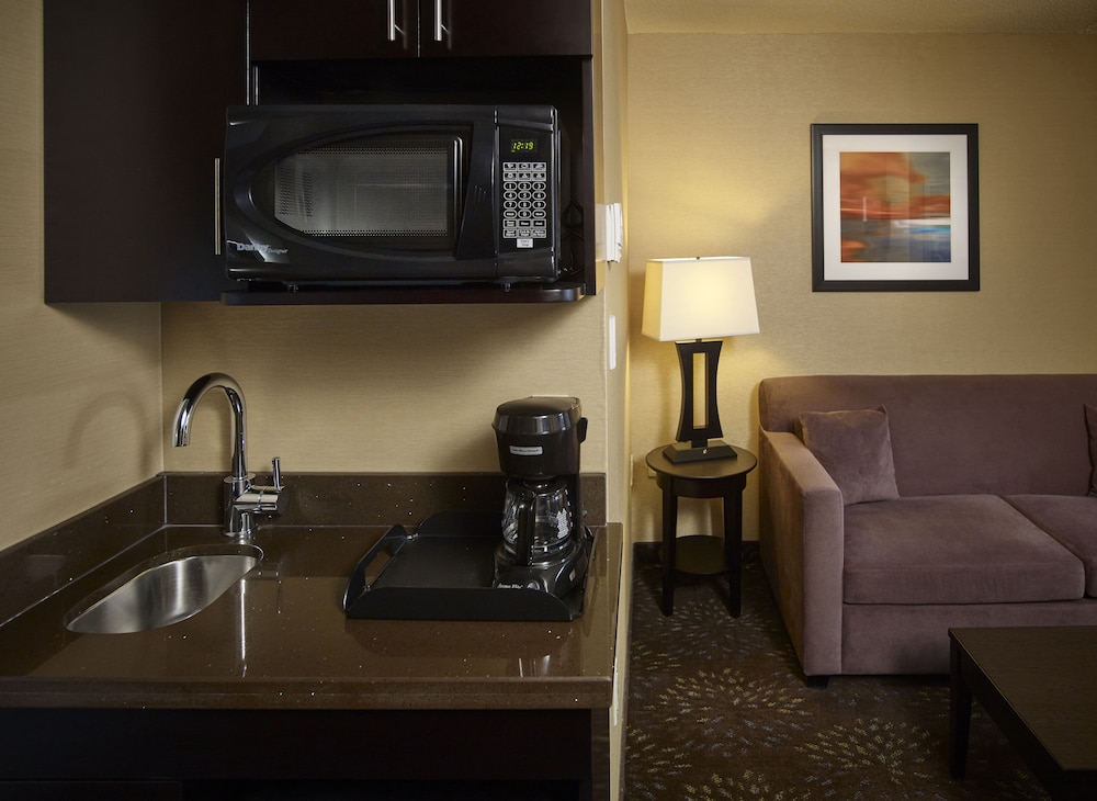 Suite, Multiple Beds