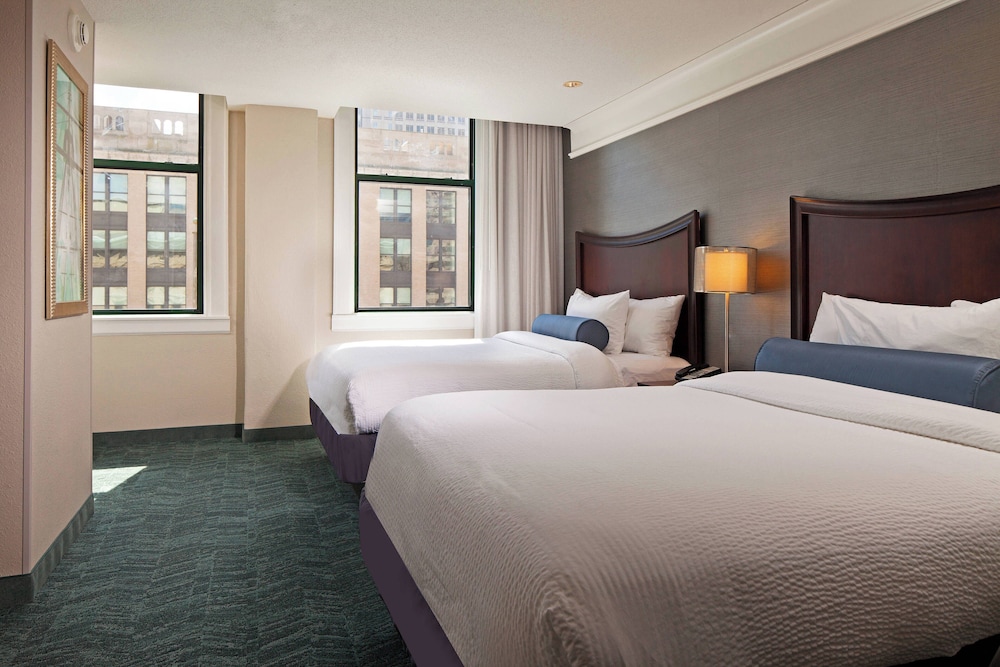 Suite, Multiple Beds - Photo 1