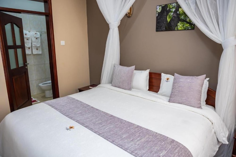 Deluxe Double Room photo 3