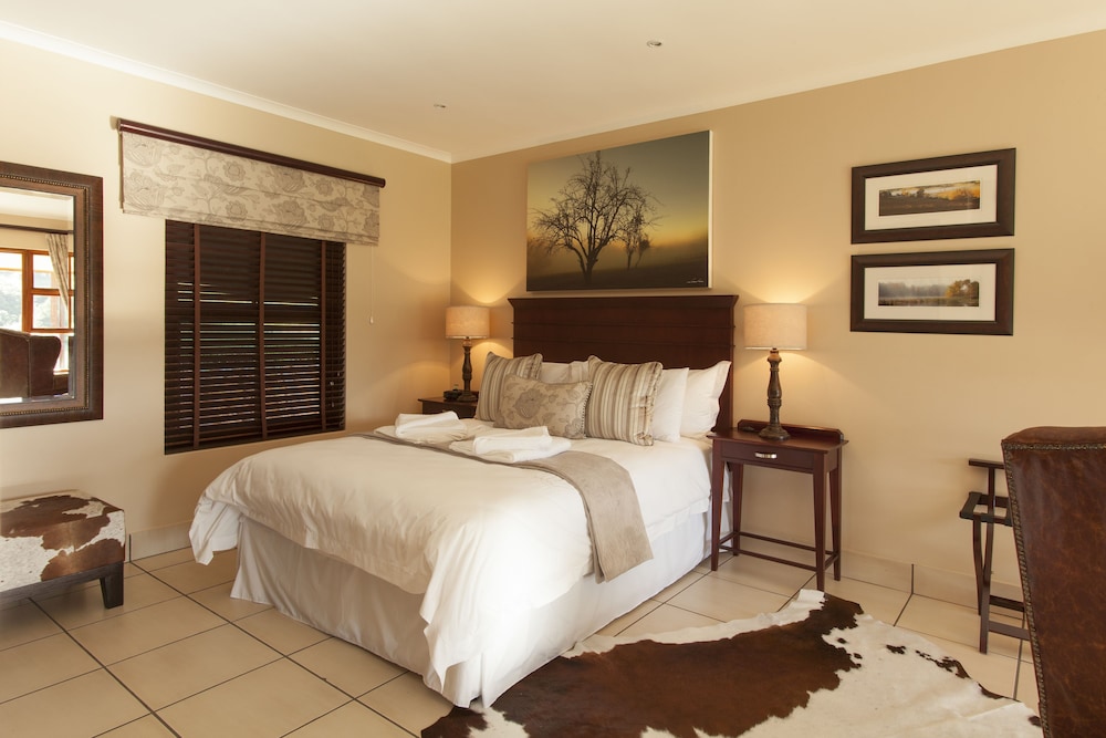 Studio, 1 Queen Bed photo 3