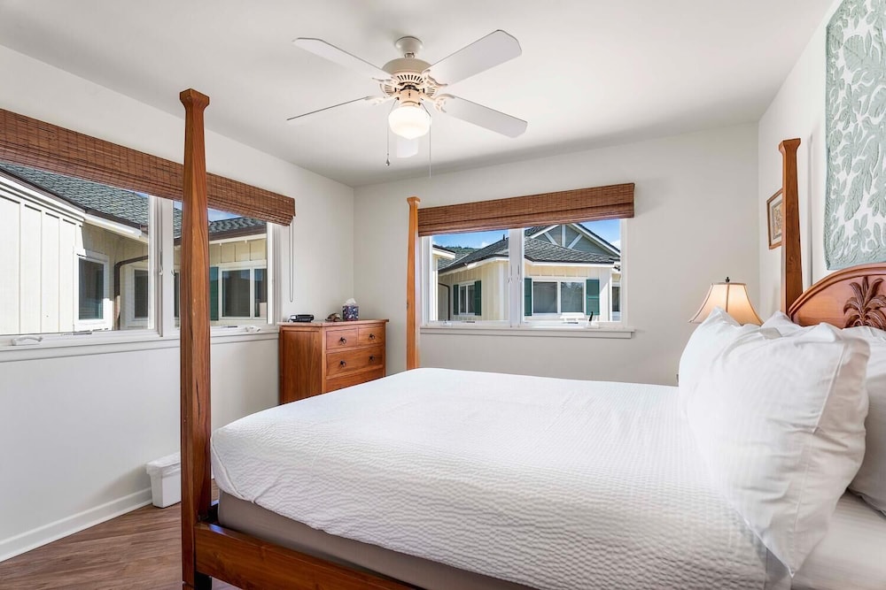 Townhome, Multiple Beds, Lanai, Ocean View (Na Hale O Keauhou N3)