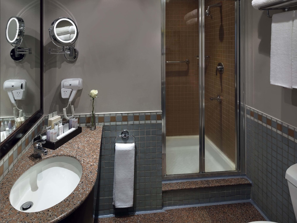 Classic Room, 2 Twin Beds (City or Courtyard view) - Photo 5