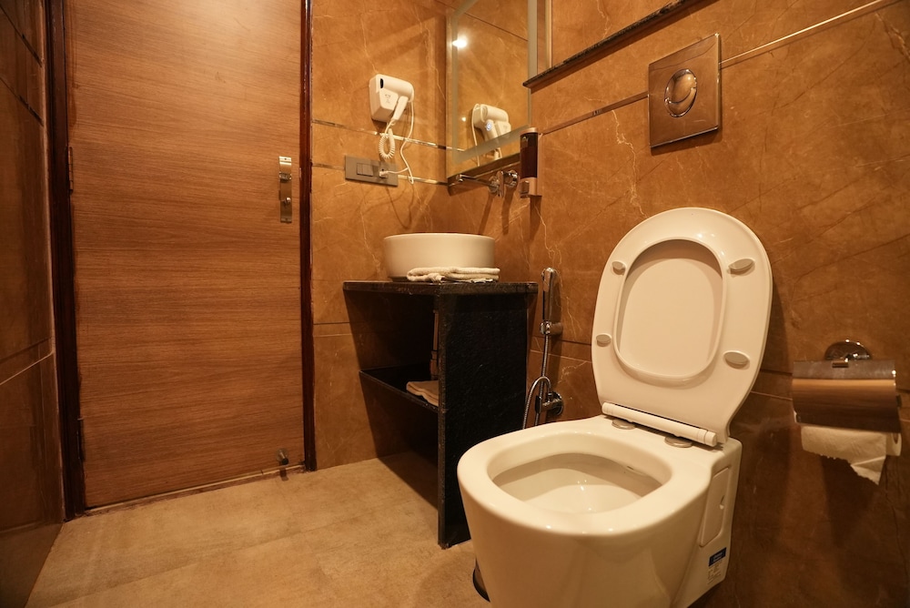 Superior Double or Twin Room - Photo 6