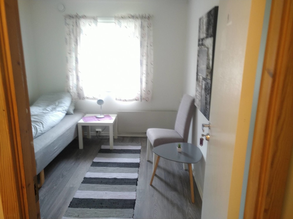 Economy Single Room photo 3