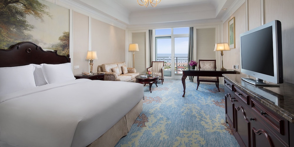Standard Room (Upgraded) photo 3