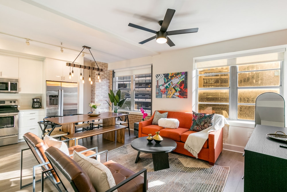 Luxury Apartment, 4 Bedrooms