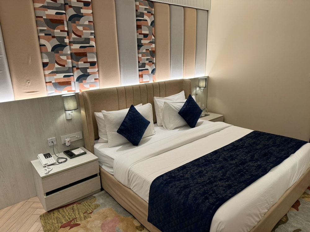 Luxury Room - Photo 9
