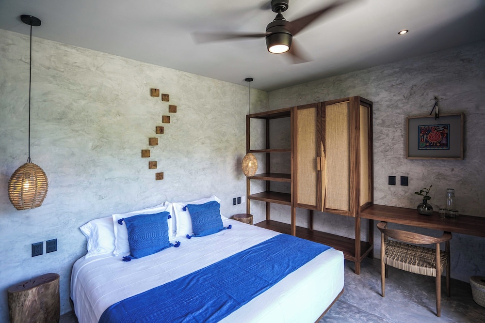 Deluxe Room 4 photo 3