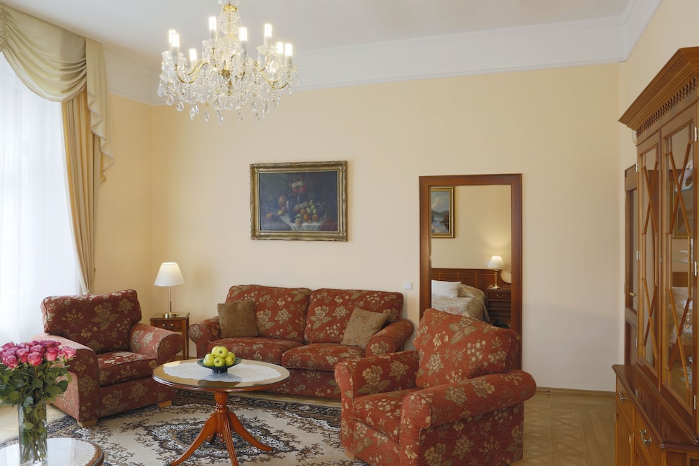 Standard Suite