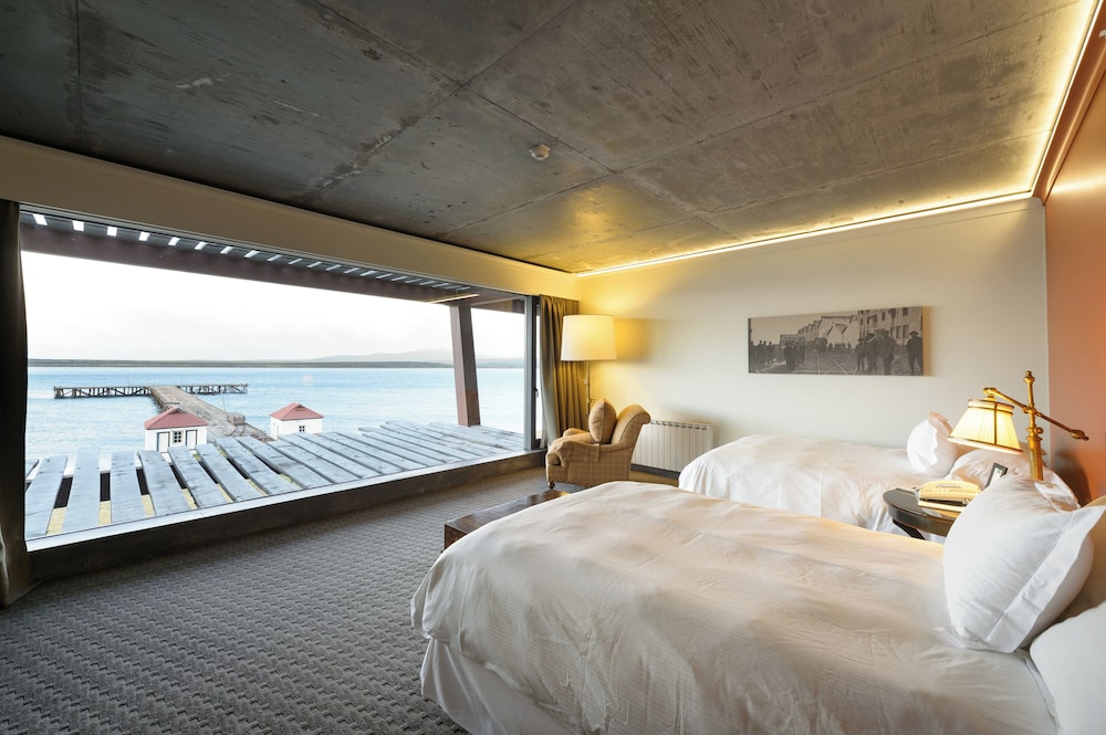 Room, 2 Queen Beds, Accessible (The Singular) photo 3