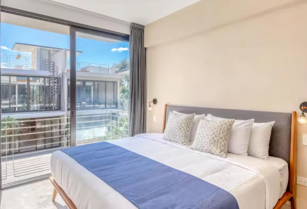 Family Apartment, 2 Bedrooms, Private Pool, Pool View