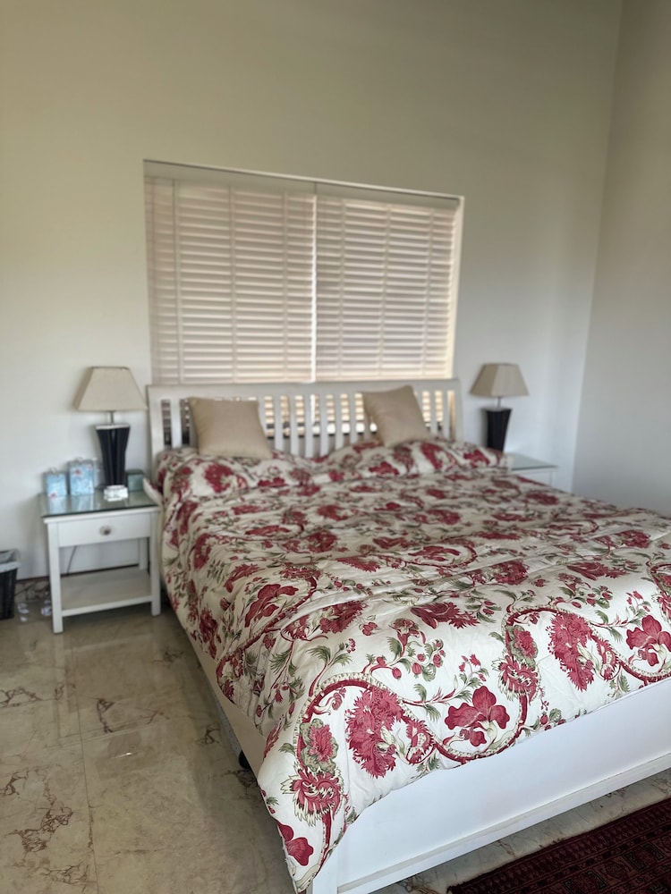 Luxsugero Penthouse Royal (2BHK)