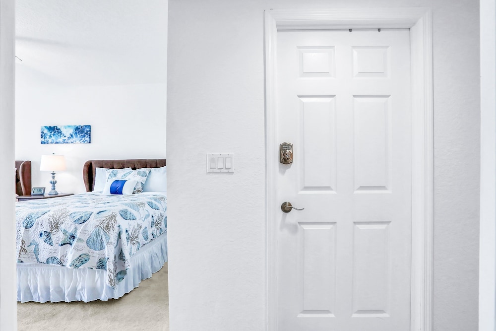 Apartment, Multiple Beds, Balcony, Partial Ocean View (NSB Oceanwalk Bldg 15 Unit 602)