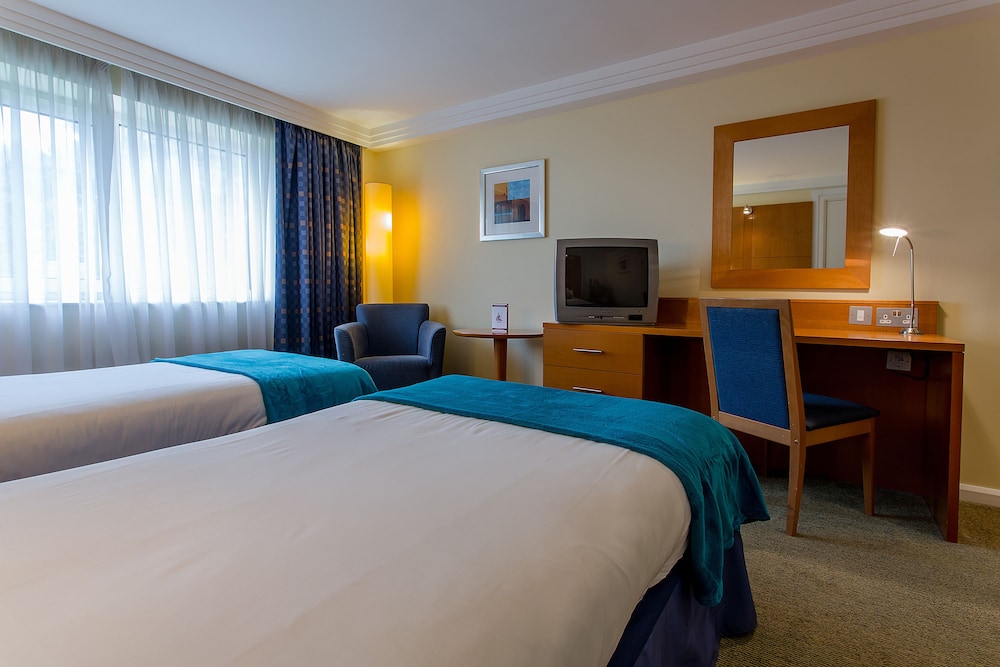 Standard Twin Room - Photo 4