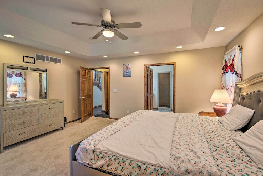 House (4 Bedrooms) photo 2