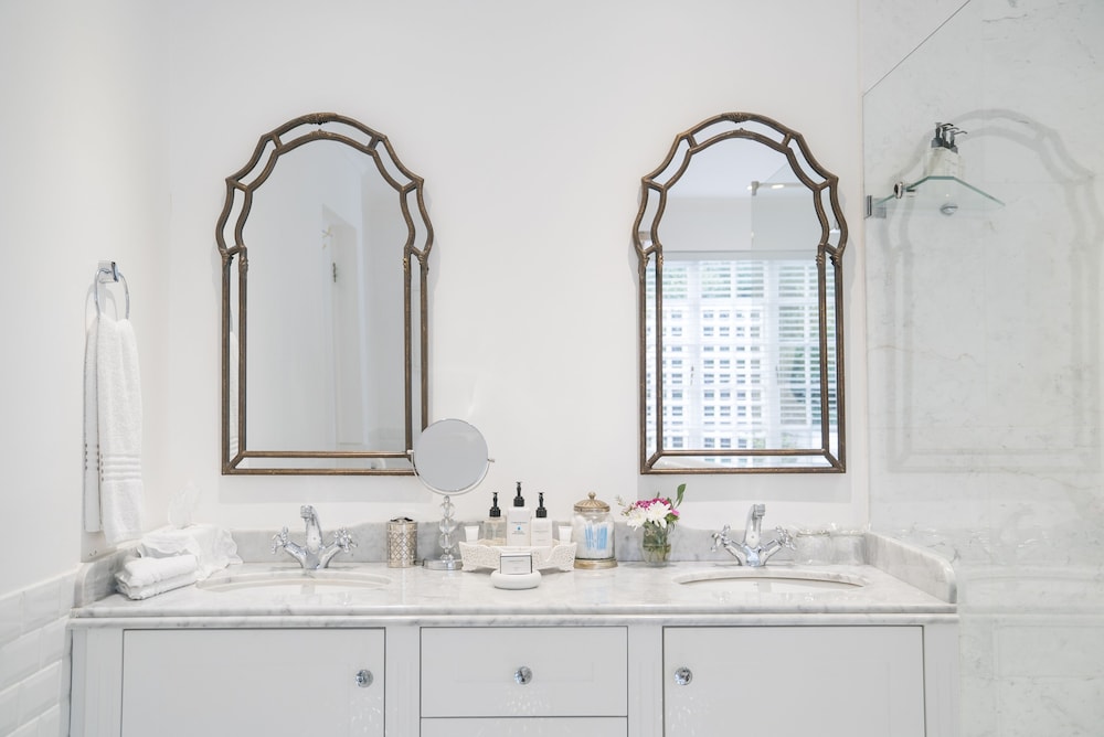 Executive Suite photo 2