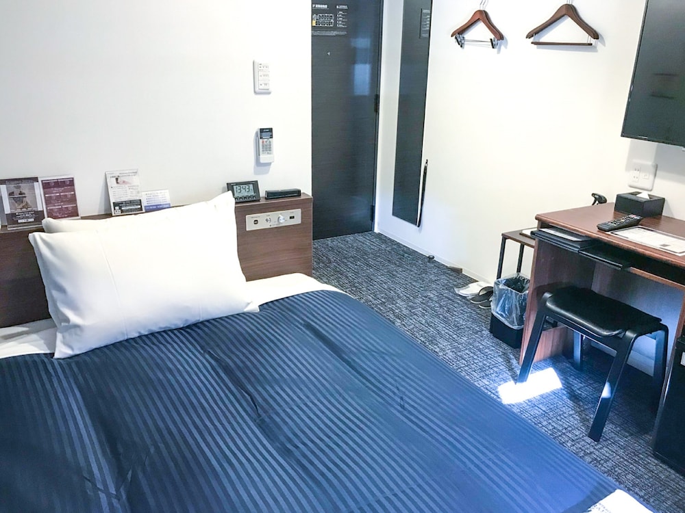 Single Room, Non Smoking photo 3