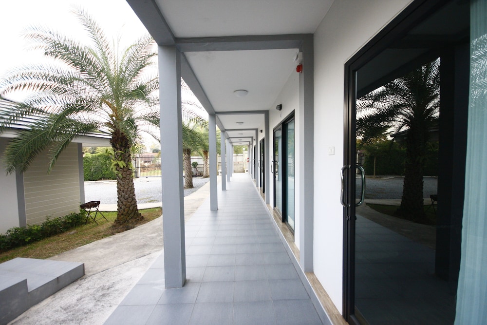 Standard Double Room (1st Floor)