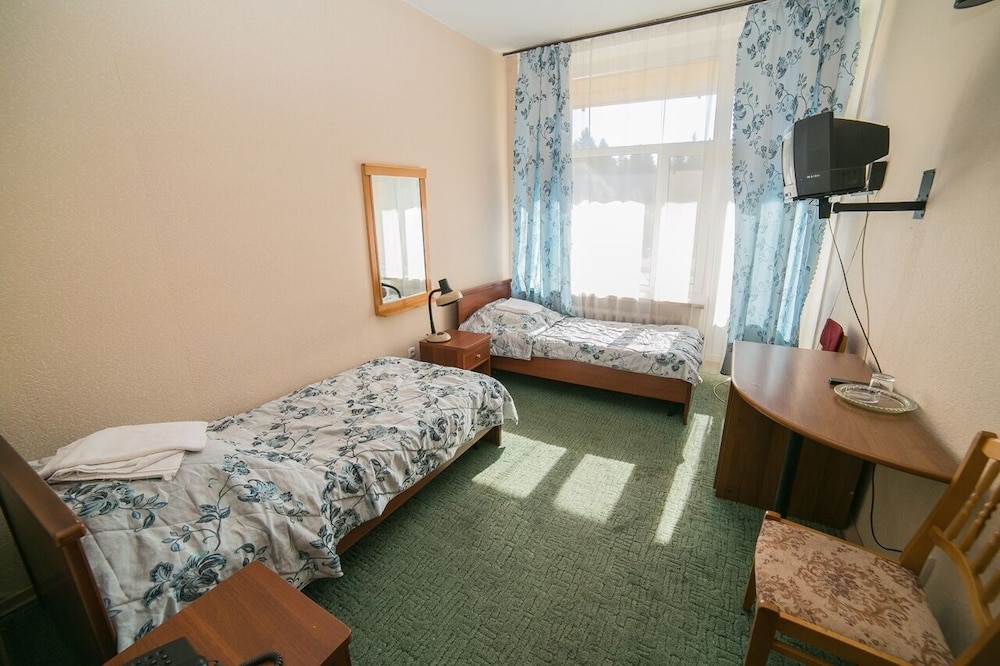 Standard Twin Room photo 1
