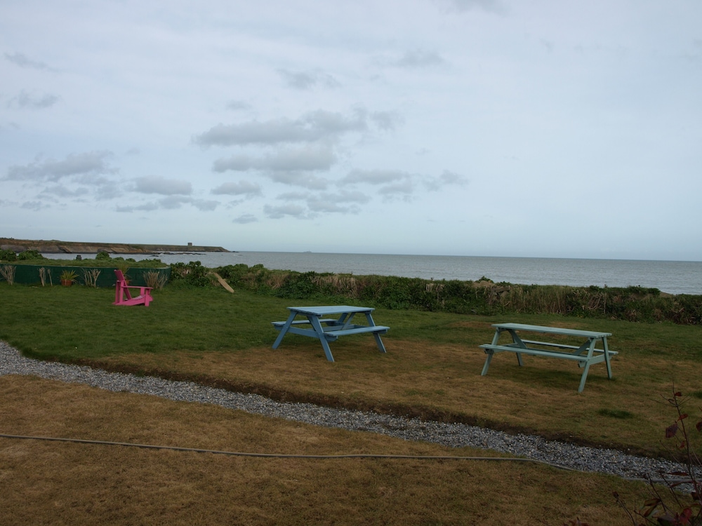Luxury Studio, 1 King Bed, Sea View (Blue) photo 3