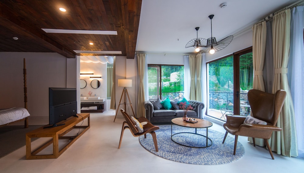 Grand Room photo 1