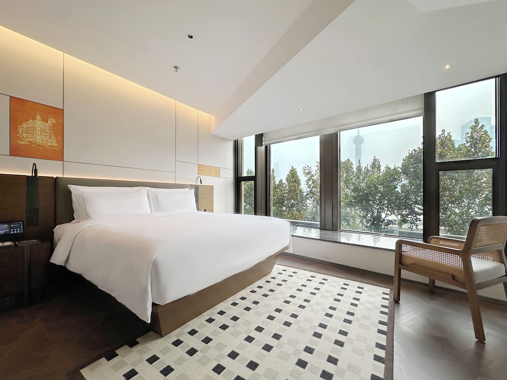 Executive Studio Suite