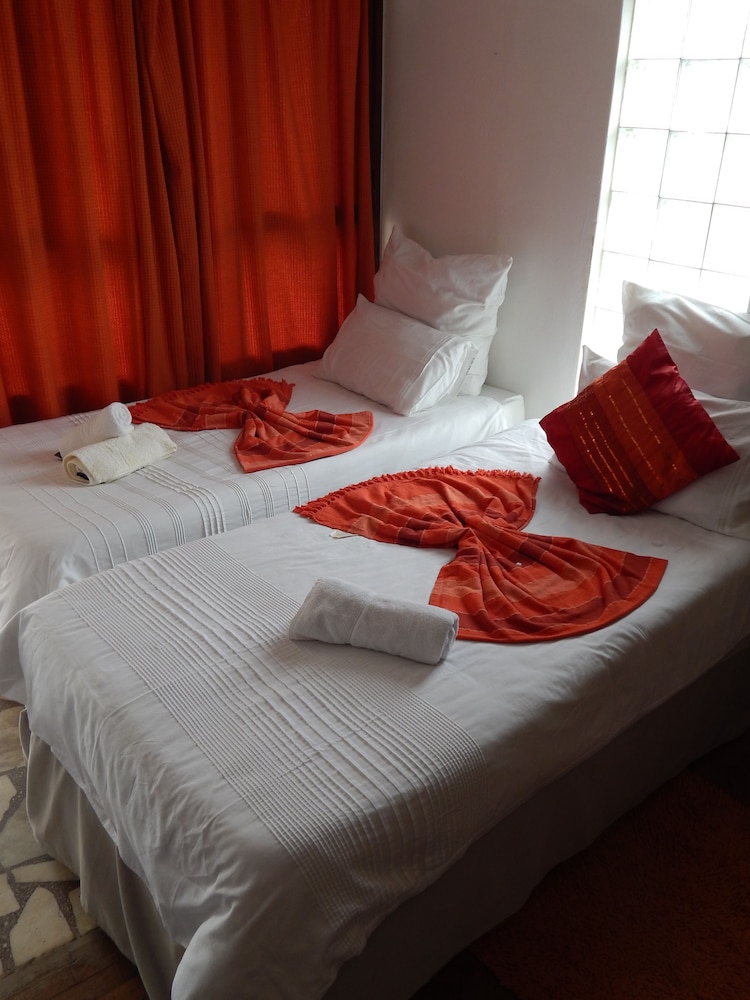Family Room (Zambezia) photo 2
