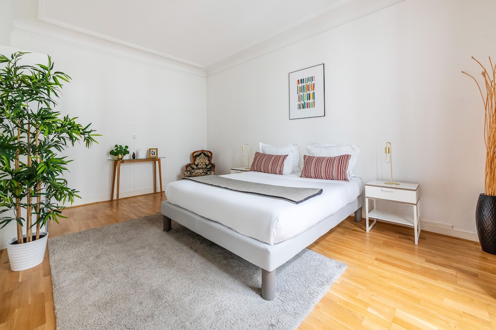 Superior Apartment, 2 Bedrooms photo 3