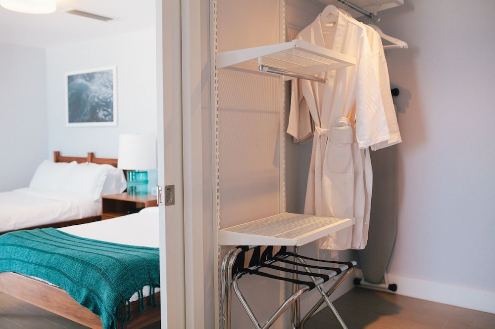 Efficiency 2 Double beds (5)
