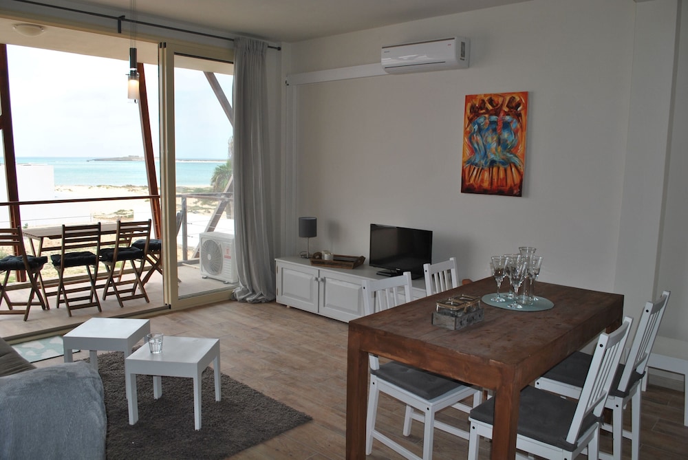 Luxury Apartment, 2 Bedrooms, Ocean View