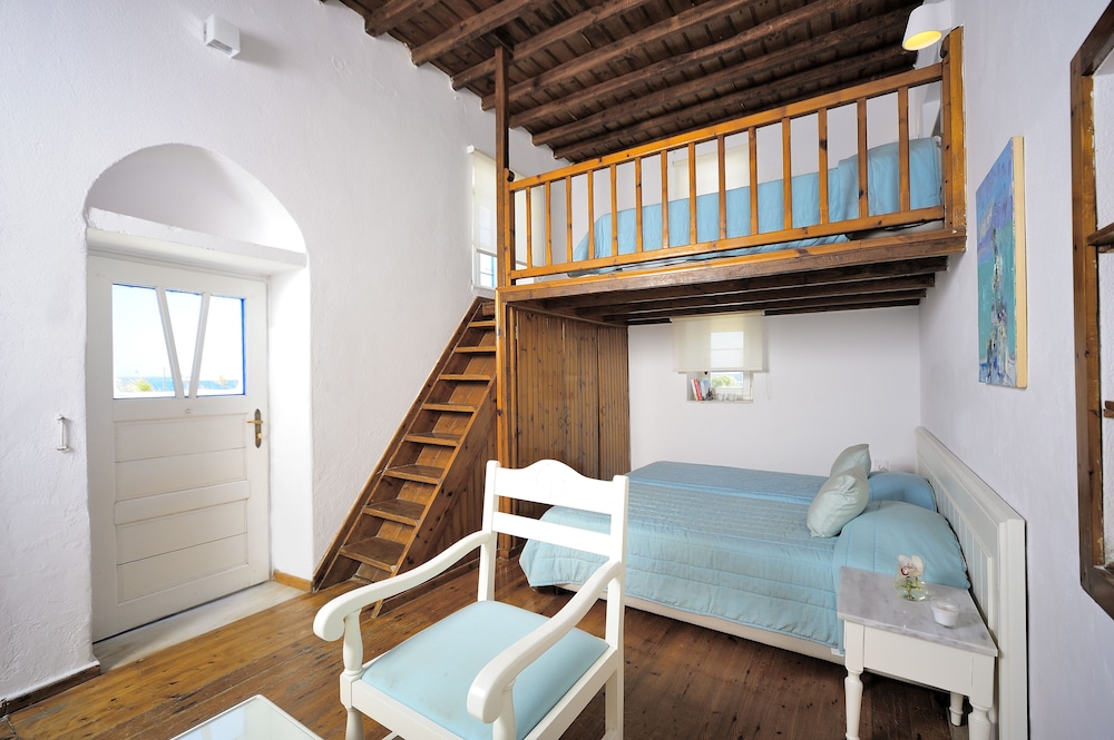 Family Room, Sea View photo 2