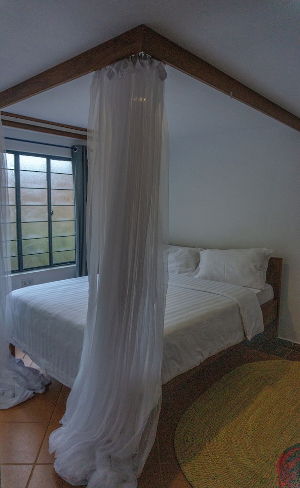 Luxury House, Garden View photo 1