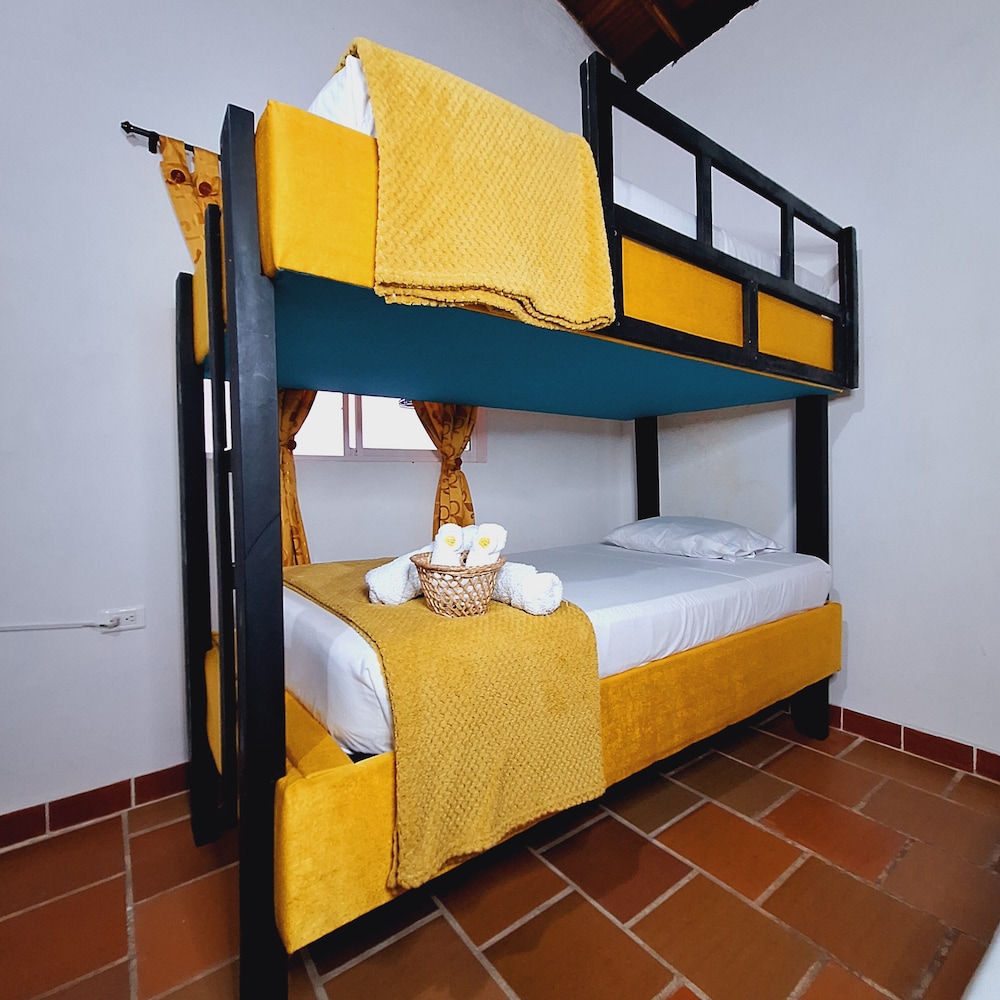 Deluxe Quadruple Room, Multiple Beds, Courtyard View photo 3