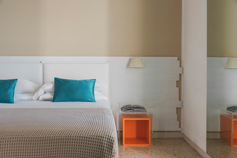Comfort Double or Twin Room photo 3