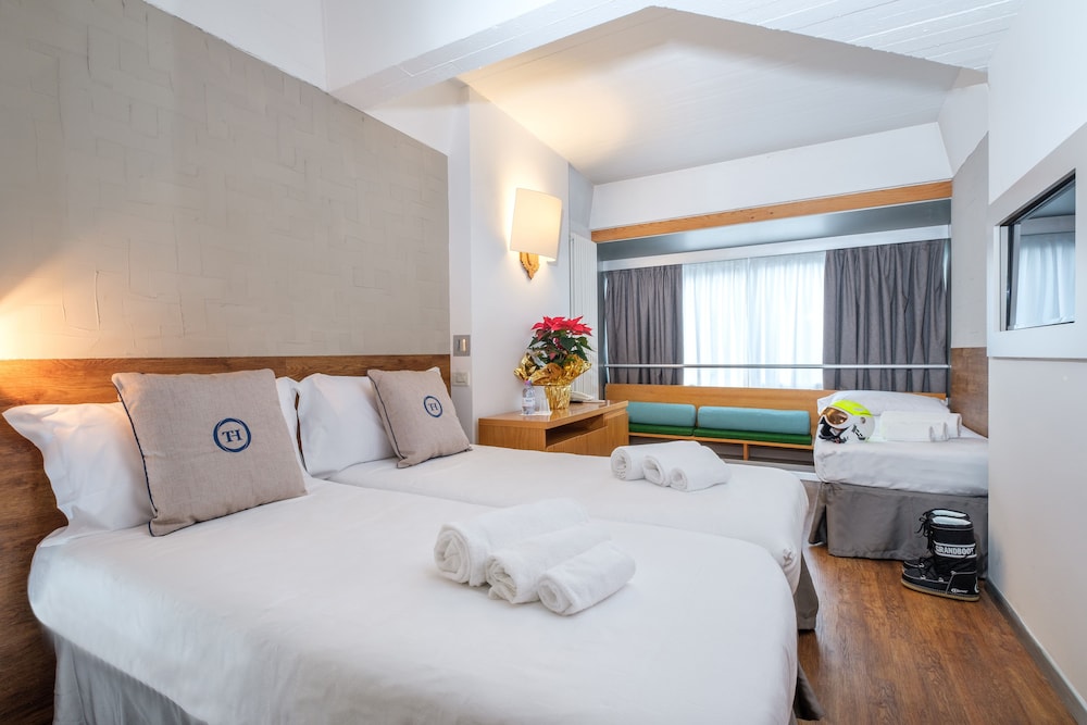 Classic Triple Room (3 adults) photo 1