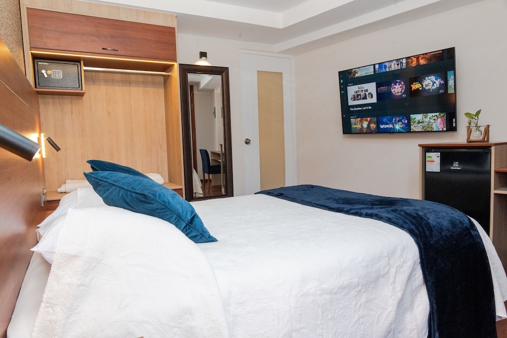 Classic Double Room, Courtyard View