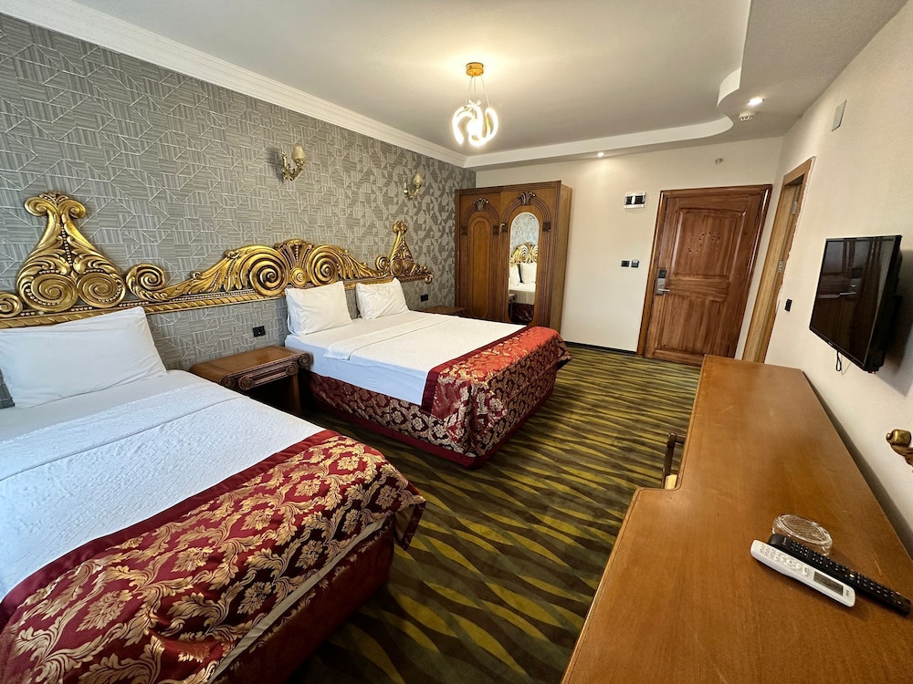 Twin Room, Smoking, Partial Sea View photo 3